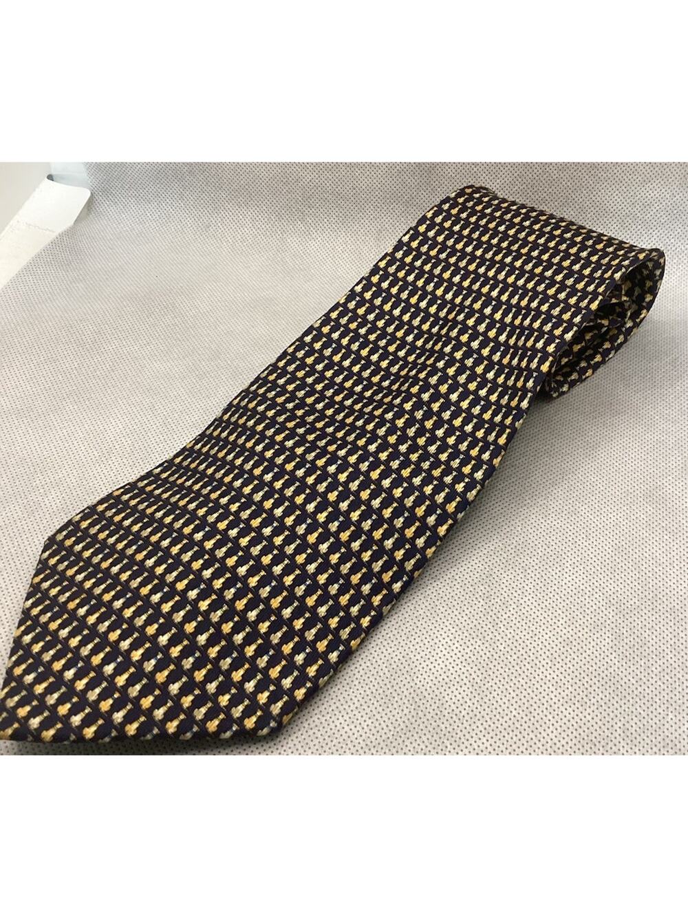 Salvatore Ferragamo Designer Men’s Dog Print Silk Necktie Made In Italy